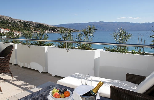 Atrium Residence Baska