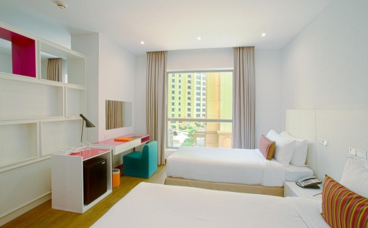 Ramada Hotel & Suites By Wyndham Jbr