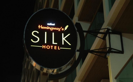 Hemingways Silk Hotel