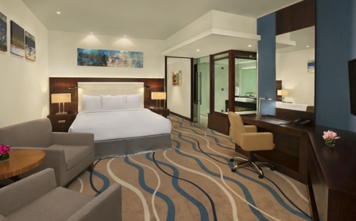 Doubletree By Hilton Hotel & Residence