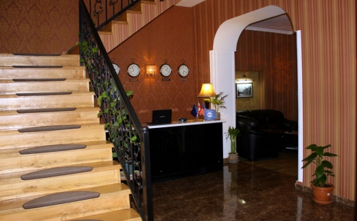 Darchi Hotel