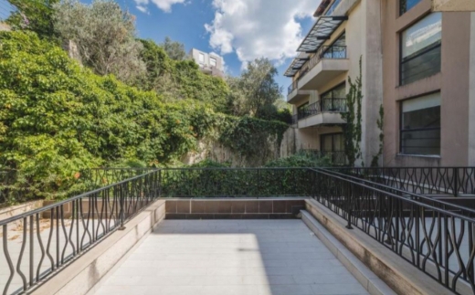 Hec Residence