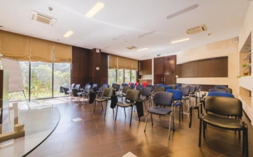 Hec Residence