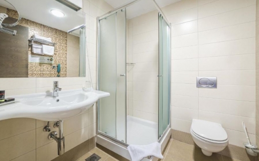 Hec Residence