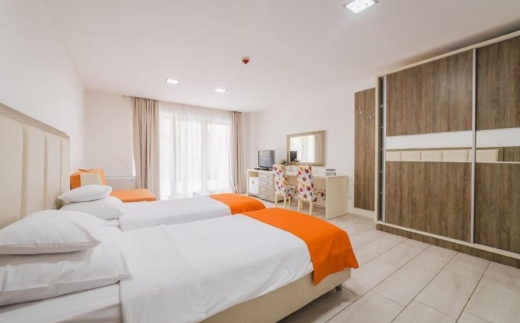 Hec Residence