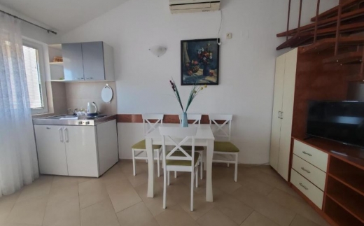 Apartments Egon
