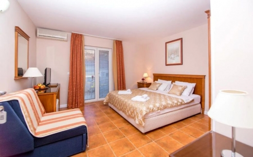 Apartments Lazovic