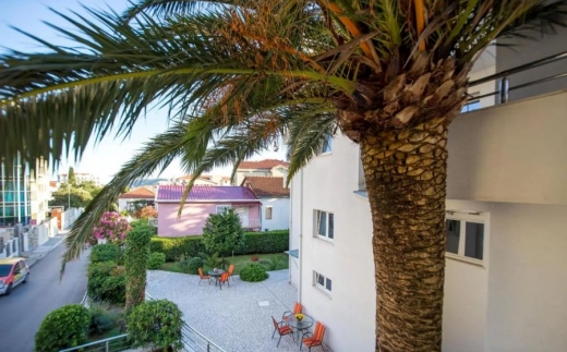 Apartments Lazovic