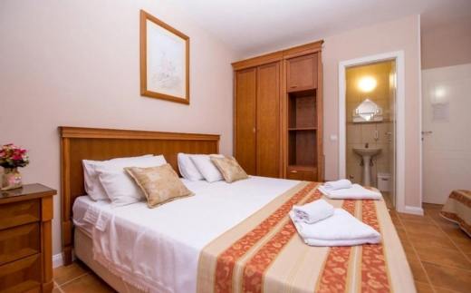 Apartments Lazovic