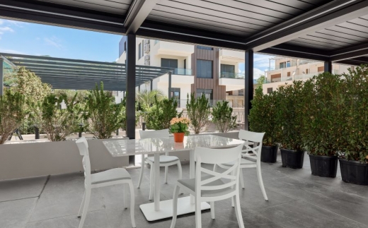 Dimitris Residence