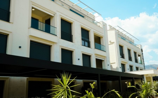 Dimitris Residence