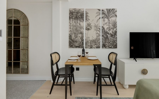 Dimitris Residence