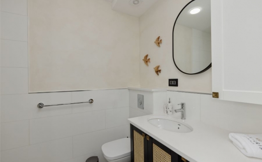 Dimitris Residence