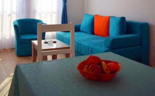 Apart-Hotel Maini