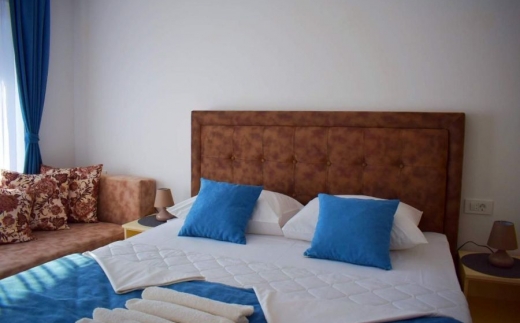 Apart-Hotel Maini