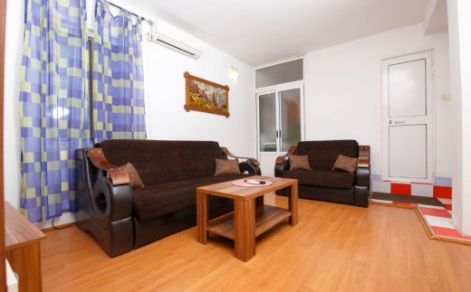 Guest House Violet Economy
