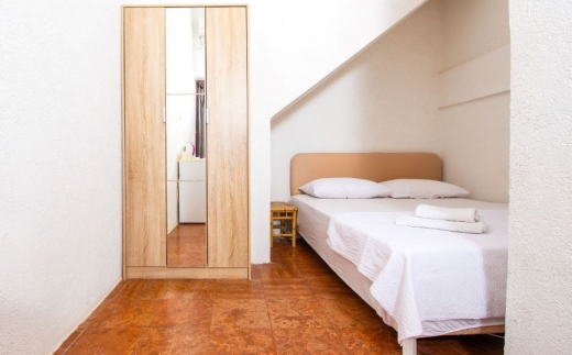 Guest House Violet Economy
