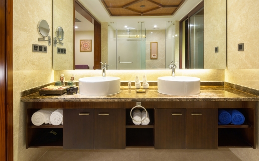 Yalong Bay Villas & Spa