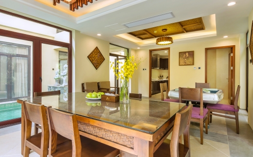 Yalong Bay Villas & Spa