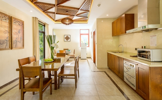 Yalong Bay Villas & Spa