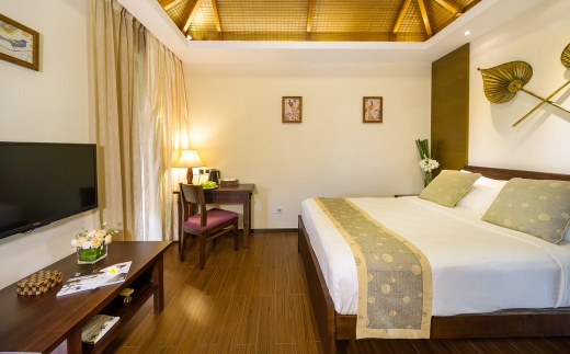 Yalong Bay Villas & Spa
