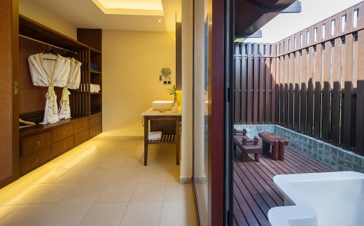 Yalong Bay Villas & Spa