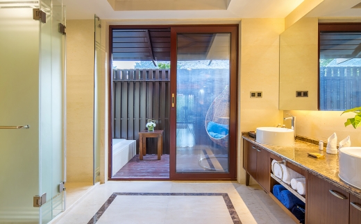 Yalong Bay Villas & Spa