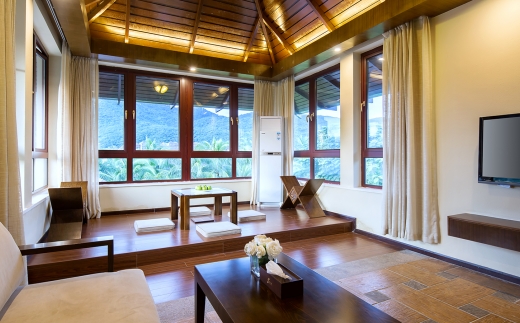 Yalong Bay Villas & Spa