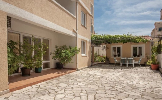 Apartments Stevan