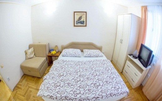 Apartments Irena