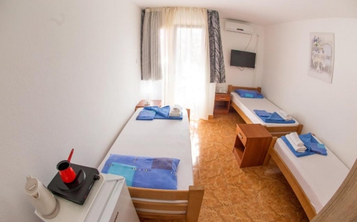 Guest House Lotos
