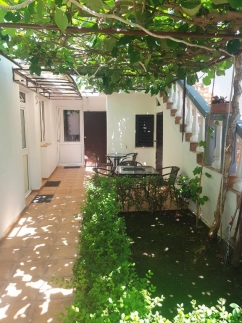 Apartments Irena