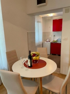 Apartments Marina