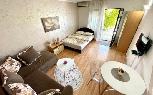 Apartments Marina