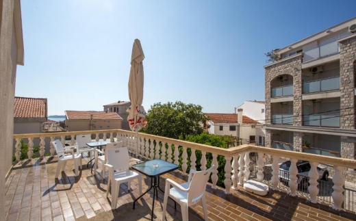 Guest House Lotos
