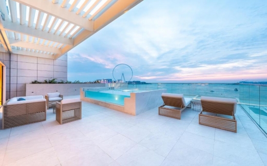 Five Luxe