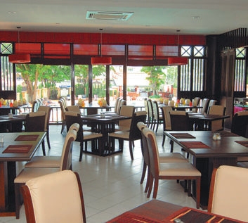 Mountain Beach Resort & Convention Center Pattaya