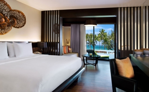 Le Meridien Phuket Beach Resort