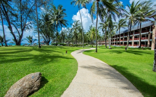 Katathani Phuket Beach Resort