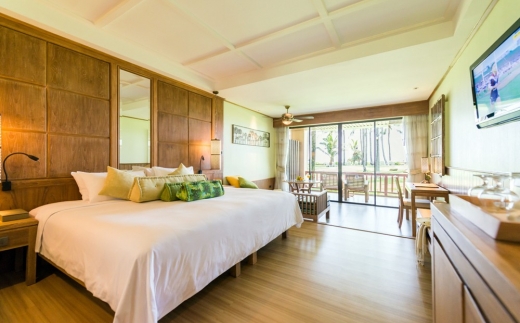 Katathani Phuket Beach Resort