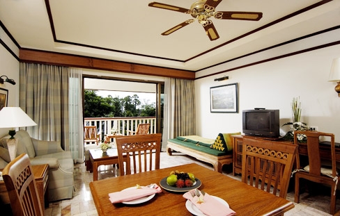 Thara Patong Beach Resort & Spa