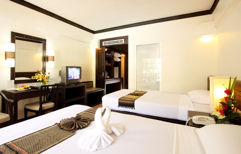 Thara Patong Beach Resort & Spa