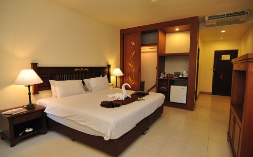 Hyton Leelavadee Phuket