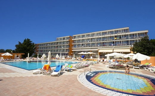 Arena Hotel Holiday