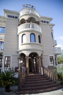 Villa Lux