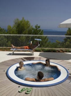 Valamar Bellevue Hotel & Residence