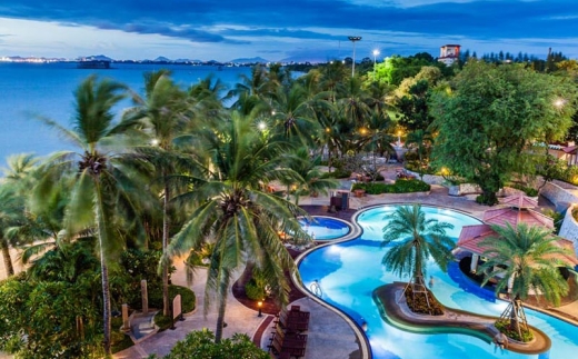 Cholchan Pattaya Beach Resort