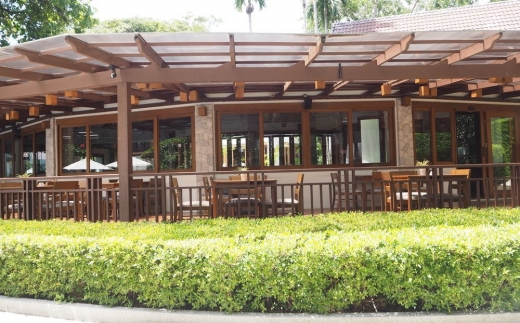 Woodlands Hotel & Resort