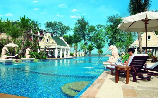 Phuket Graceland Resort&Spa