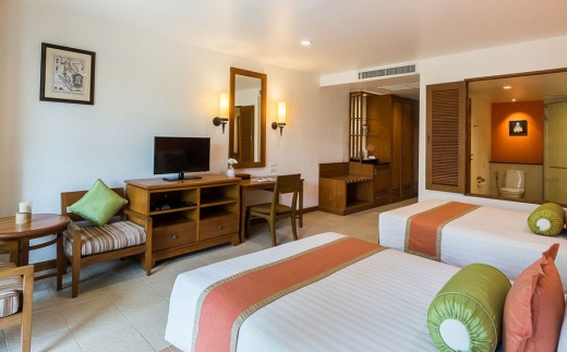 Ravindra Beach Resort & Spa